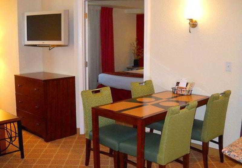 Residence Inn Tampa Suncoast Parkway At Northpointe Village Lutz Kültér fotó